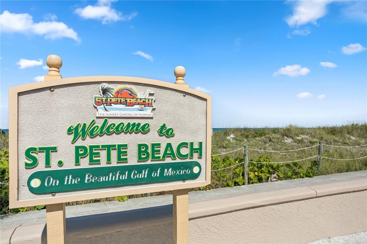 6104 Palma Del Mar Boulevard S, Unit 210, Saint Petersburg, FL 33715 Photo