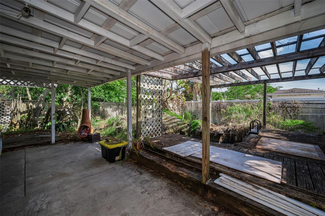 2876 30th Avenue N, Saint Petersburg, FL 33713 Photo