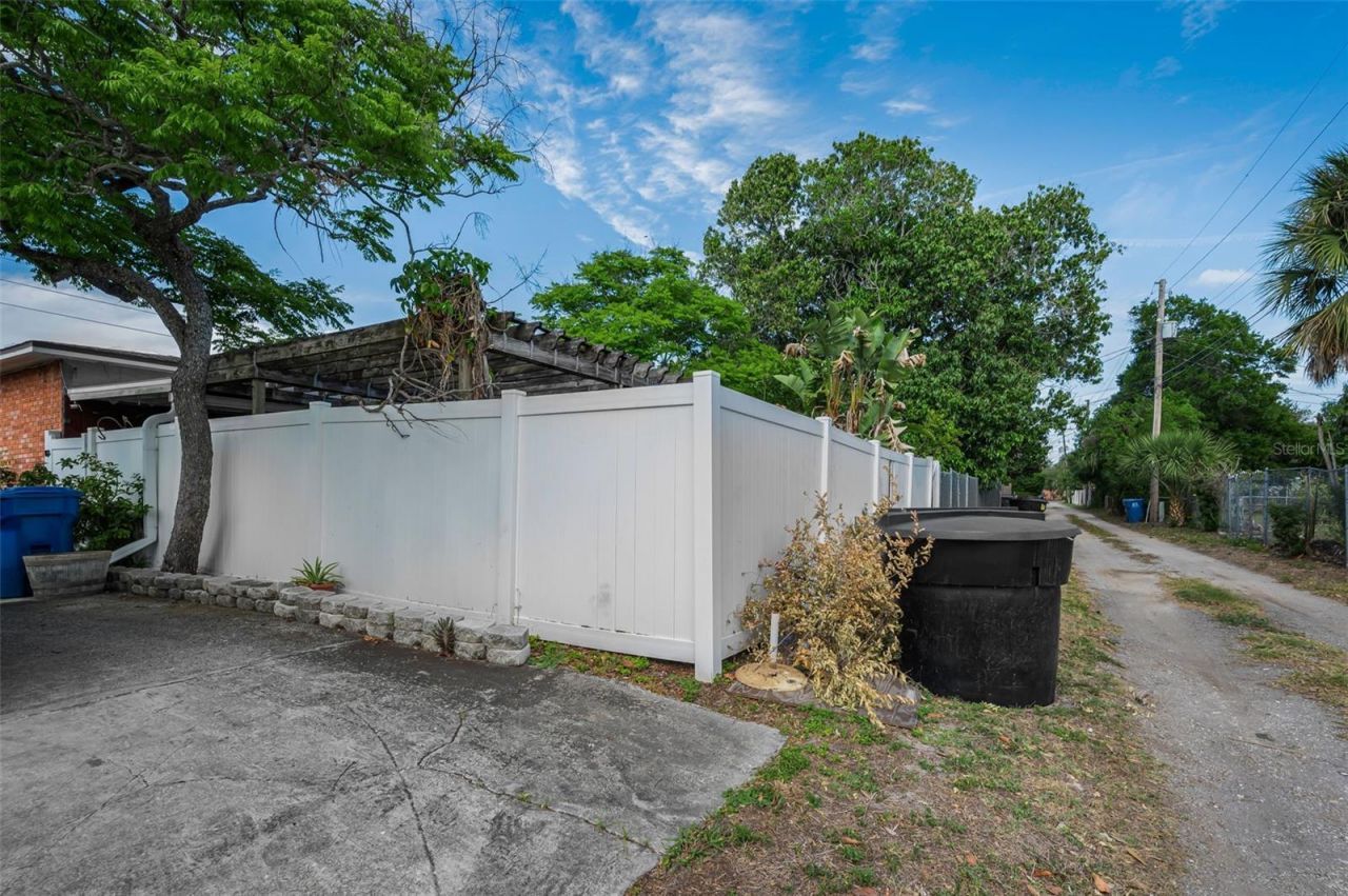 2876 30th Avenue N, Saint Petersburg, FL 33713 Photo