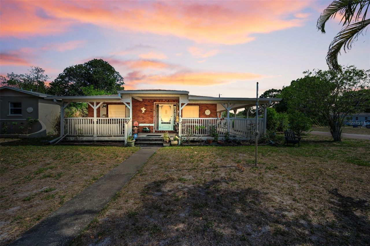2876 30th Avenue N, Saint Petersburg, FL 33713 Photo