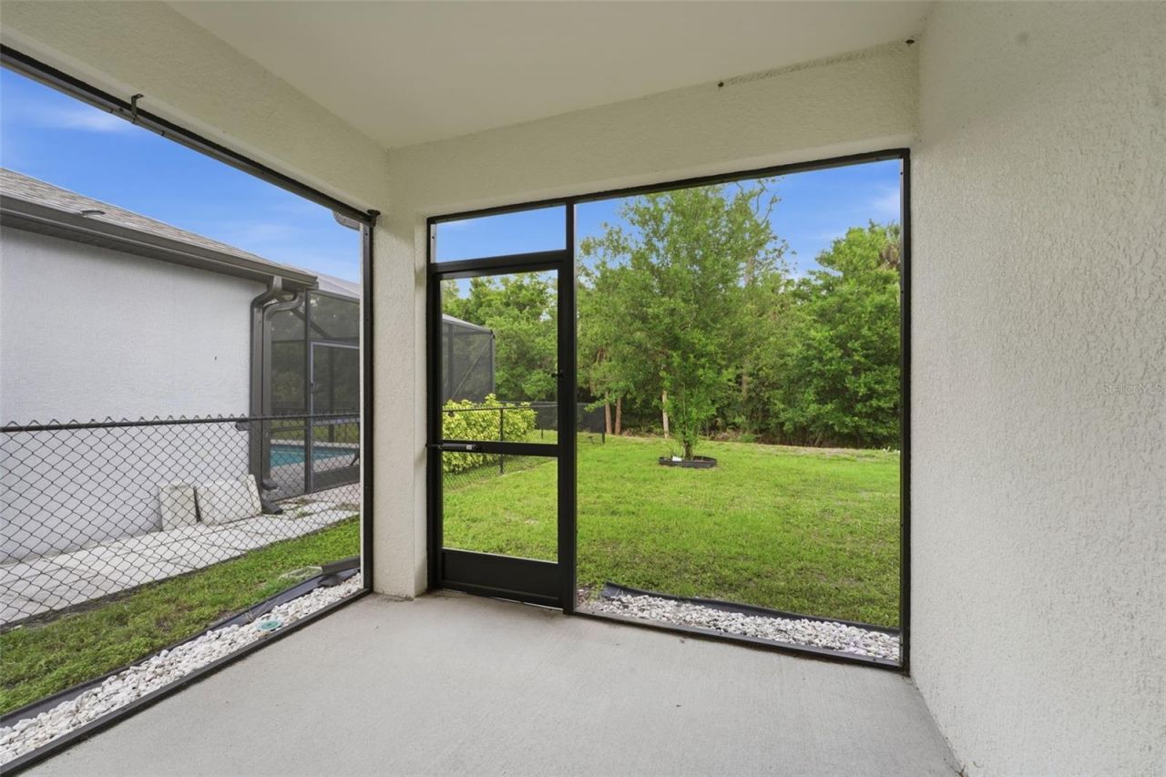 16048 Beachberry Drive, North Fort Myers, FL 33917 Photo