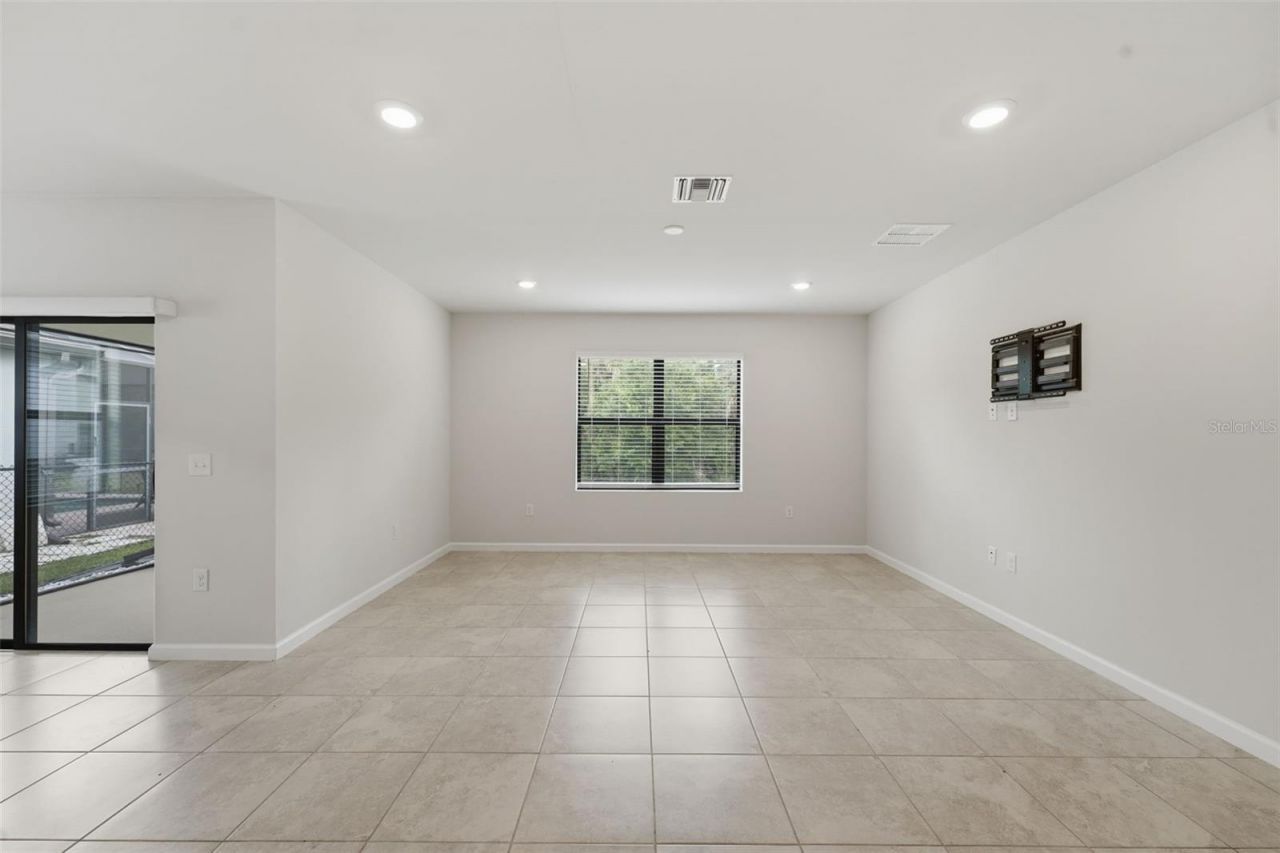 16048 Beachberry Drive, North Fort Myers, FL 33917 Photo