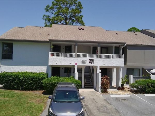 2117 LAKEWOOD CLUB DRIVE S, Unit 7A, ST PETERSBURG, FL 33712