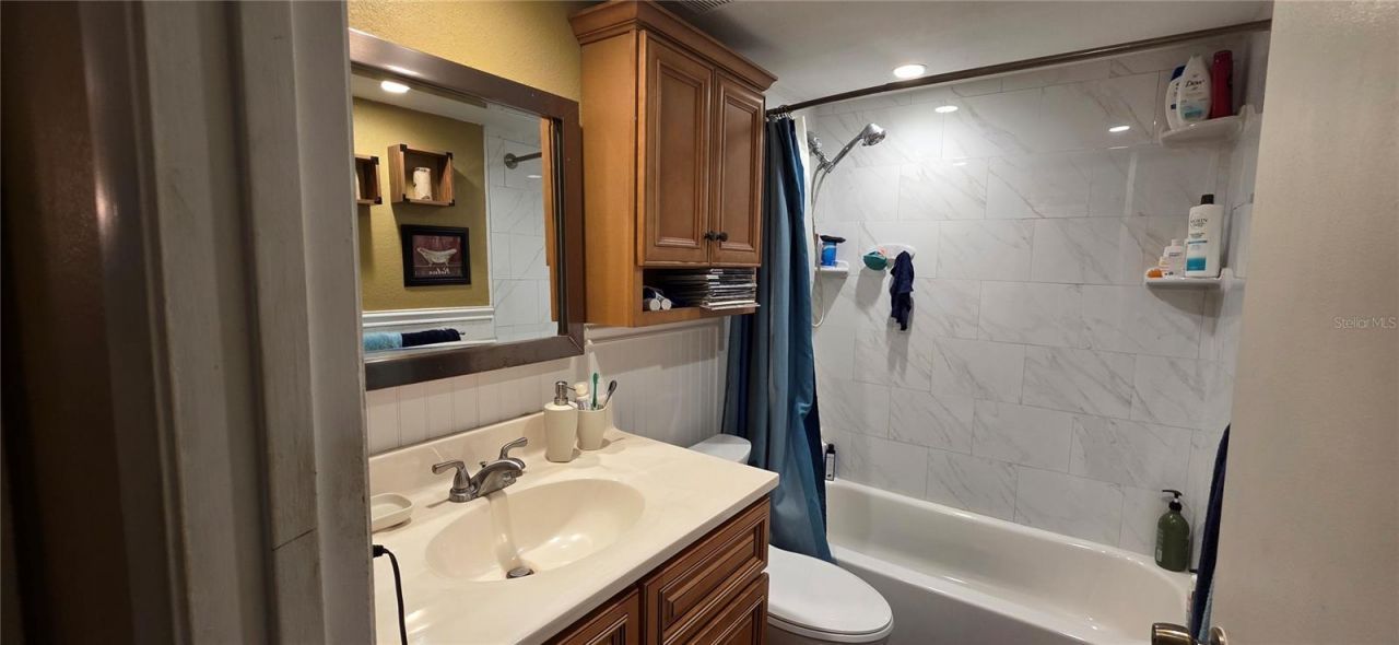 2117 Lakewood Club Drive S, Unit 7A, Saint Petersburg, FL 33712 Photo