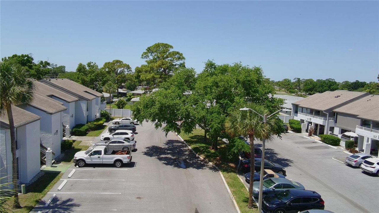 2117 Lakewood Club Drive S, Unit 7A, Saint Petersburg, FL 33712 Photo