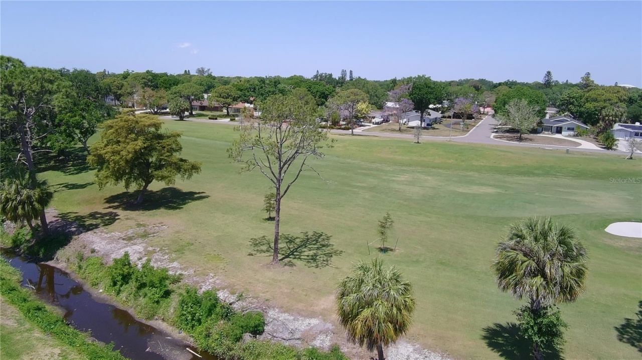 2117 Lakewood Club Drive S, Unit 7A, Saint Petersburg, FL 33712 Photo