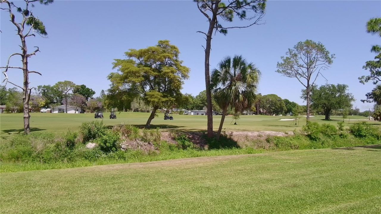 2117 Lakewood Club Drive S, Unit 7A, Saint Petersburg, FL 33712 Photo
