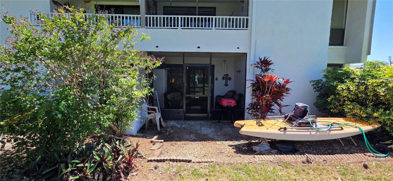 2117 Lakewood Club Drive S, Unit 7A, Saint Petersburg, FL 33712 Photo