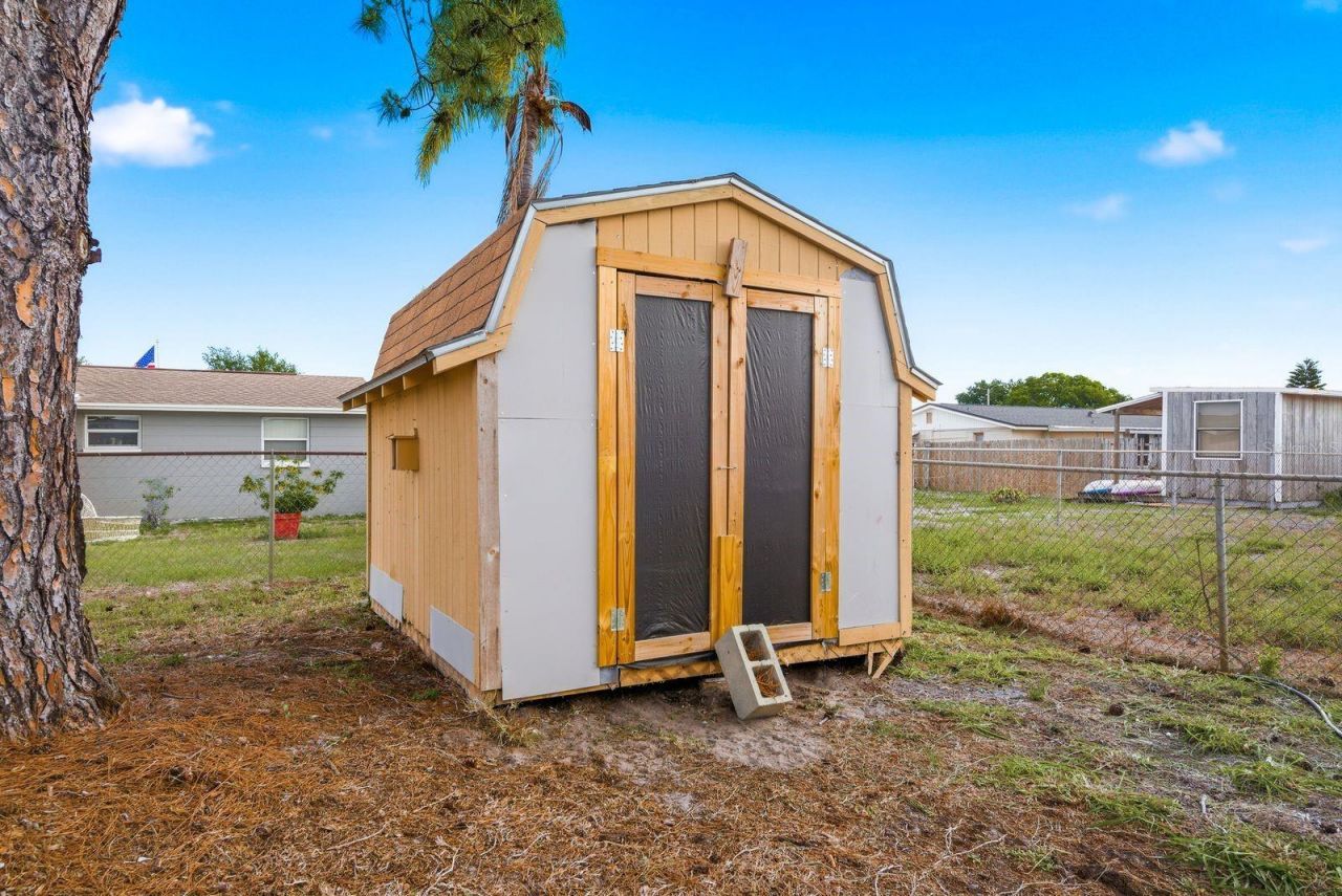 3551 Darlington Road, Holiday, FL 34691 Photo