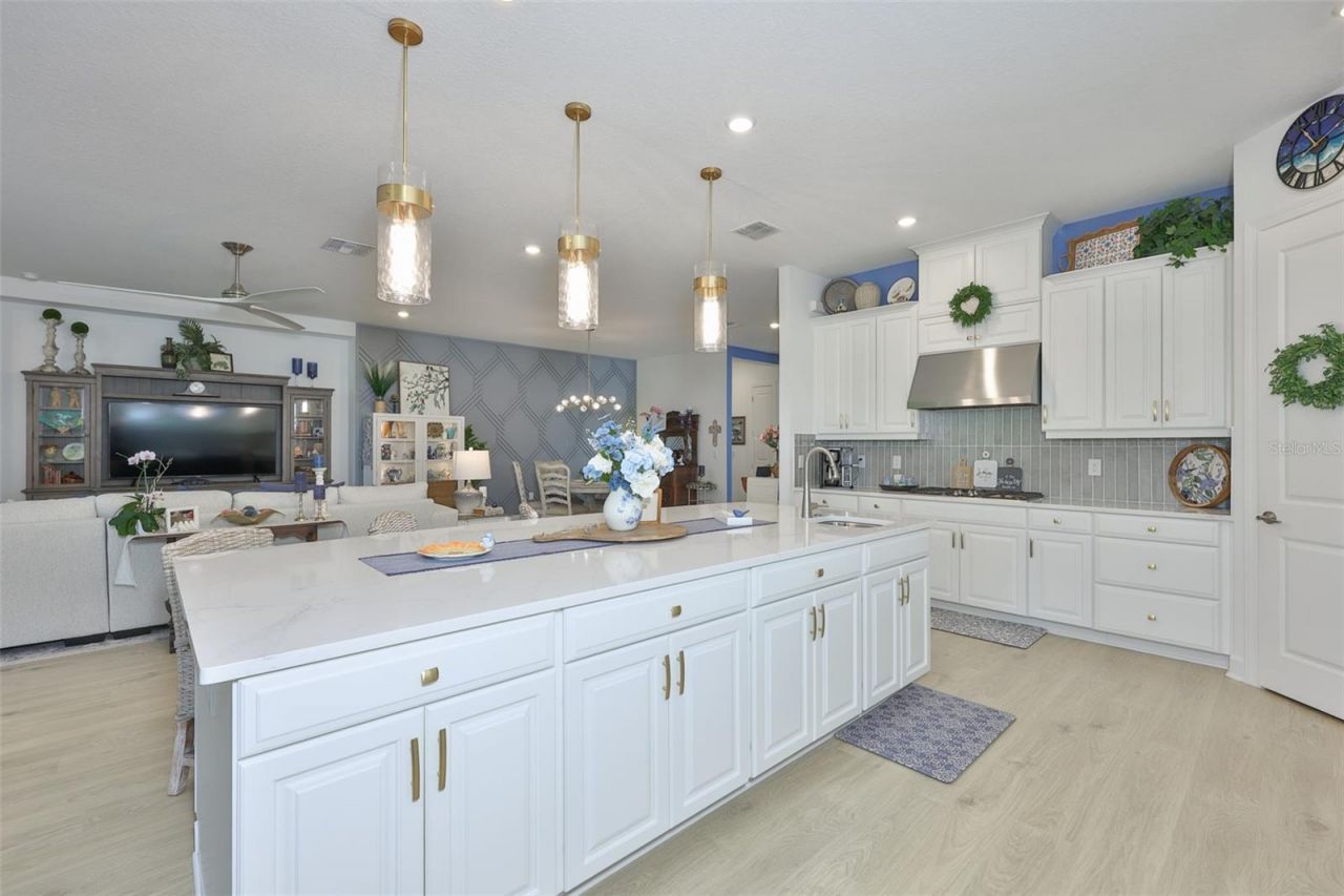 5512 Caserta Court, Palmetto, FL 34221 Photo