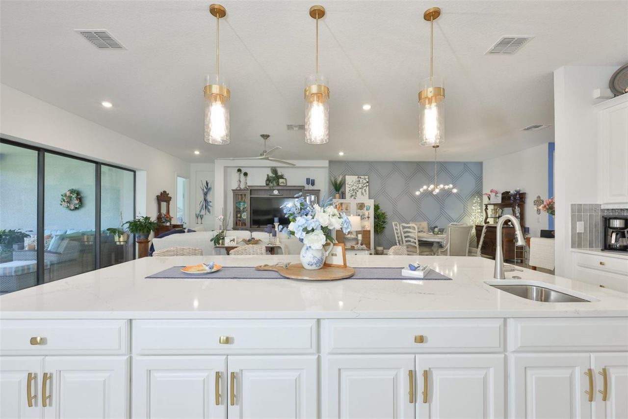 5512 Caserta Court, Palmetto, FL 34221 Photo