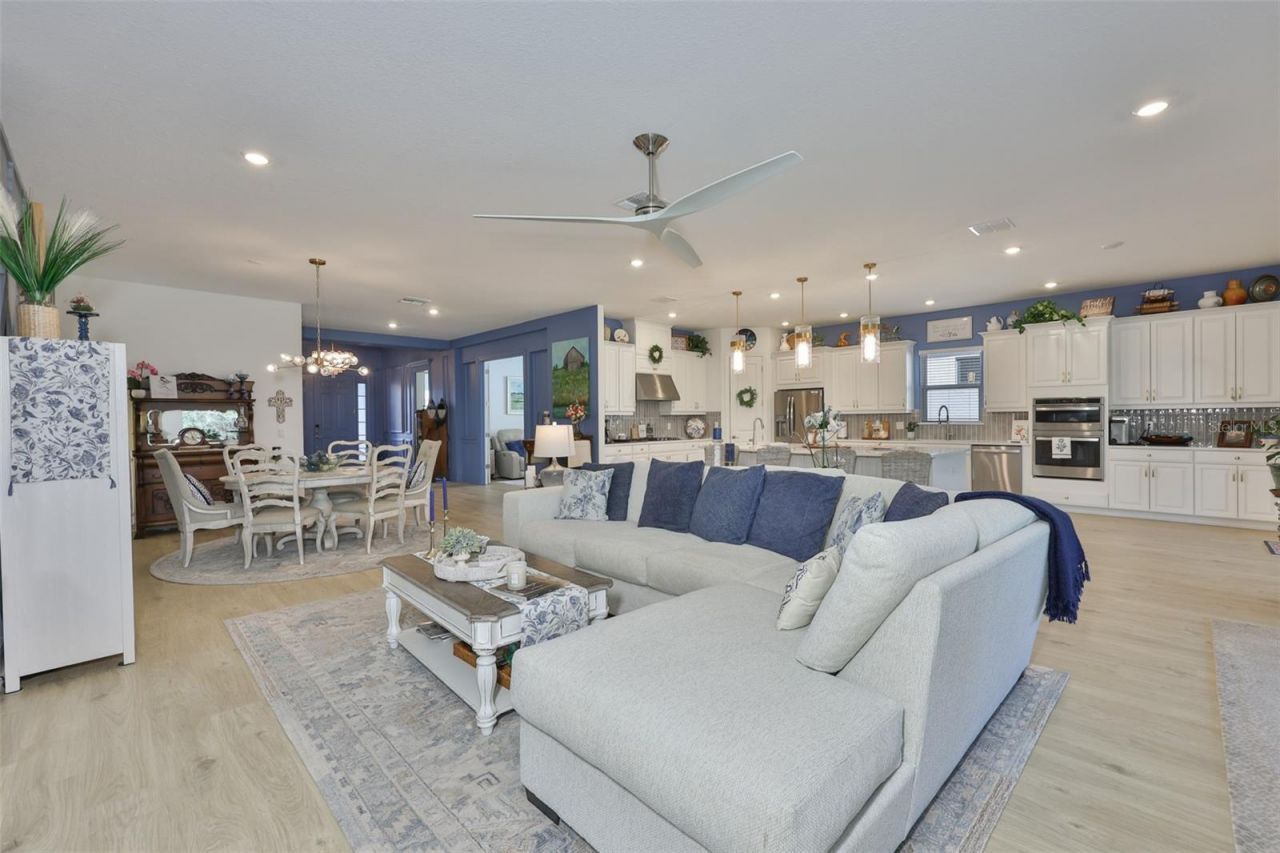 5512 Caserta Court, Palmetto, FL 34221 Photo