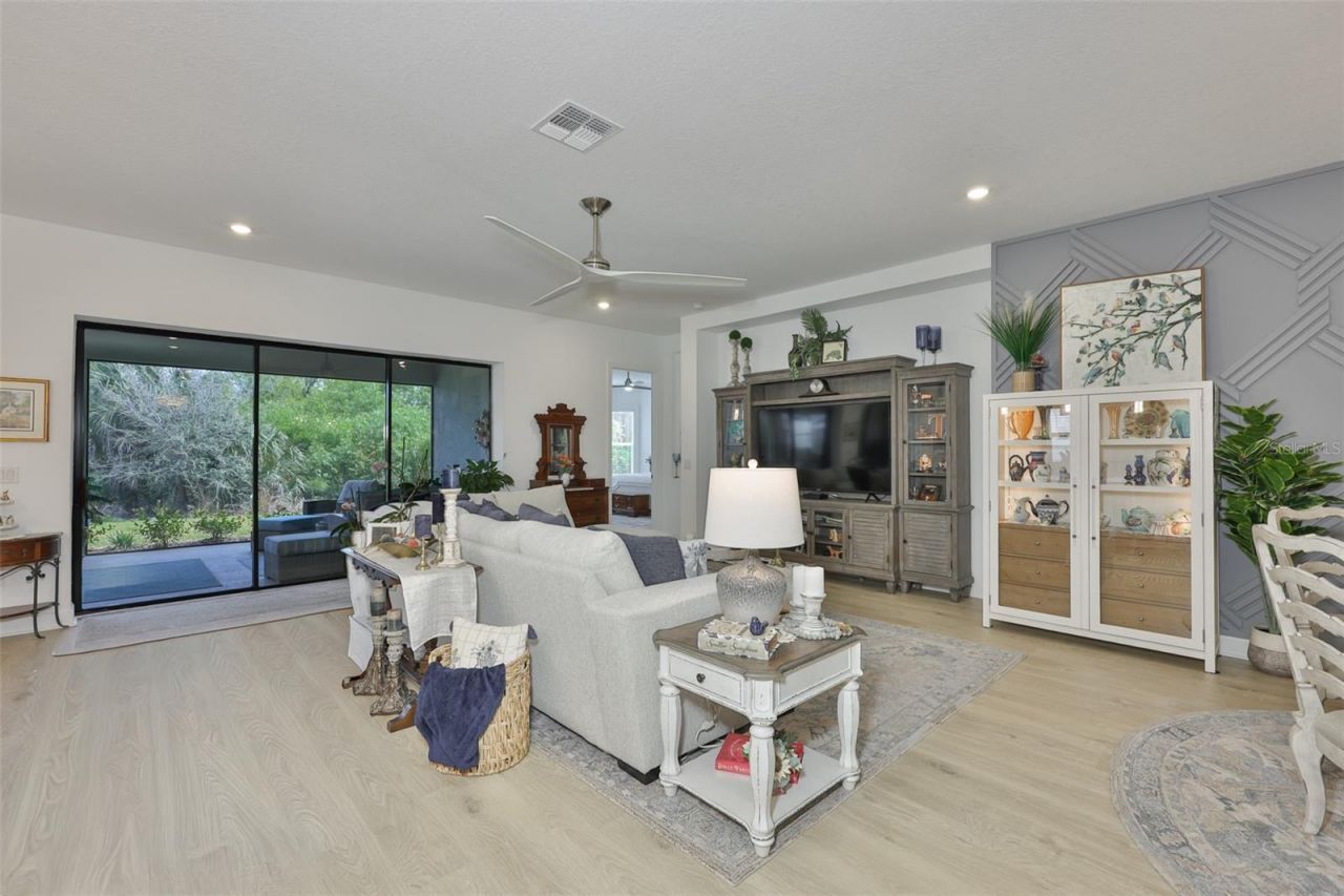 5512 Caserta Court, Palmetto, FL 34221 Photo