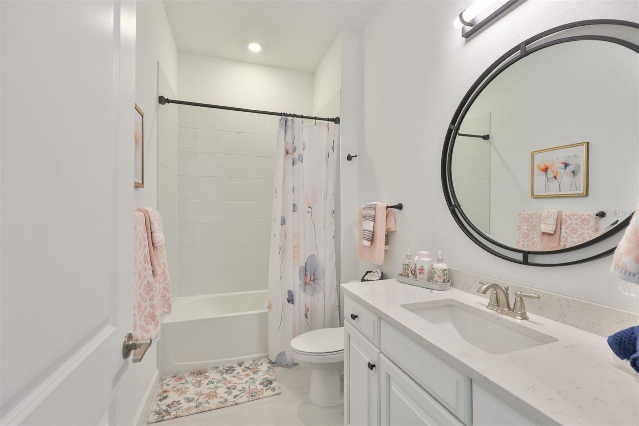 5512 Caserta Court, Palmetto, FL 34221 Photo