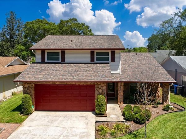 14711 TALL TREE DRIVE , LUTZ, FL 33559