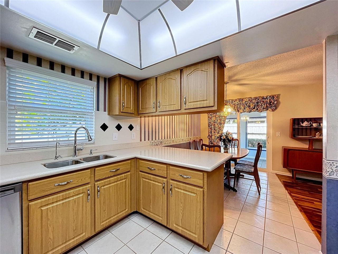 14711 Tall Tree Drive , Lutz, FL 33559 Photo