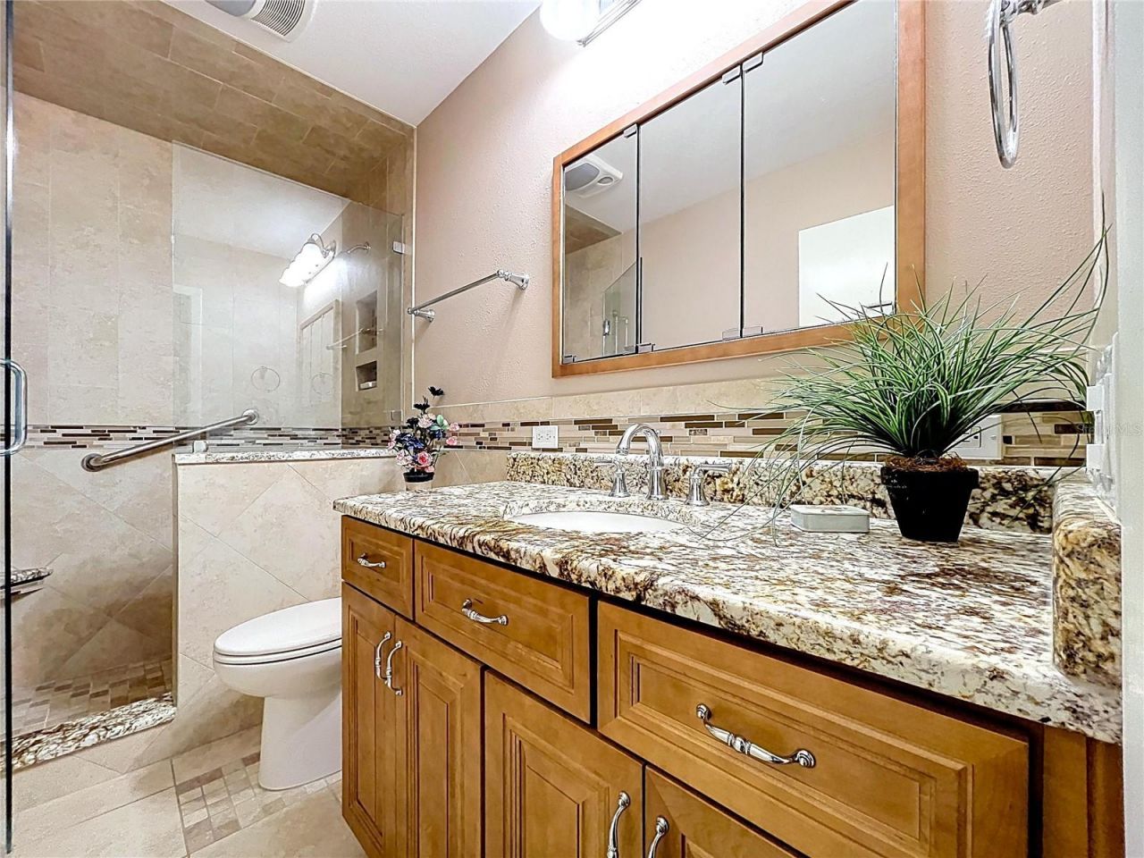 14711 Tall Tree Drive , Lutz, FL 33559 Photo