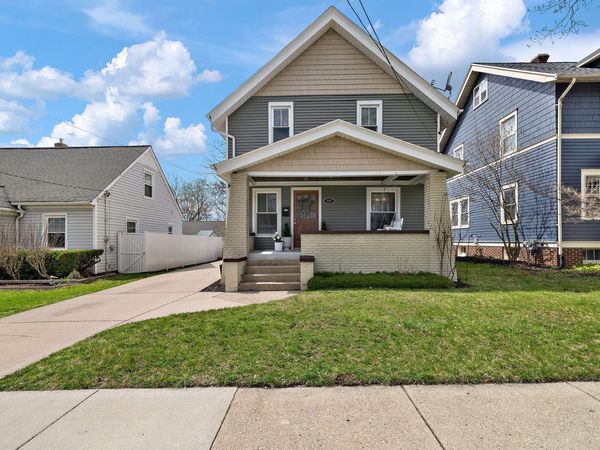 107 Lowell Avenue NE, Grand Rapids, MI 49503