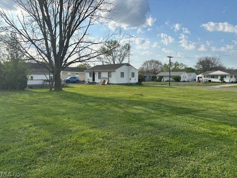 1171 Doris Drive, Hubbard, OH 44425 Photo 7