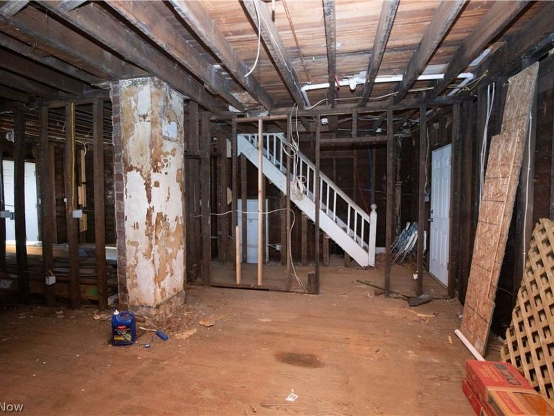 1837 Penn Place NE, Canton, OH 44704 Photo 3