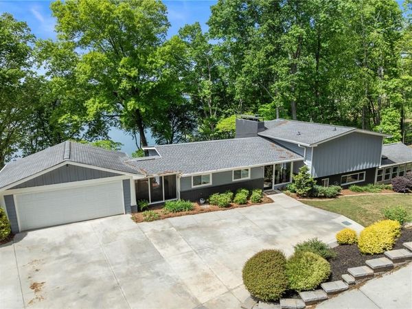 103 Mandalay Road , Gainesville, GA 30501