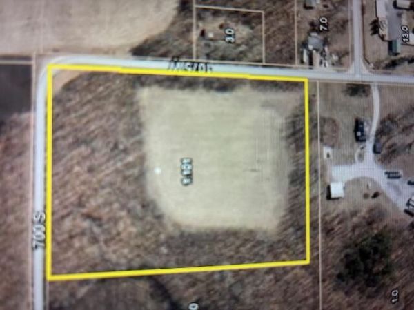 7039 S 1075 W , San Pierre, IN 46374