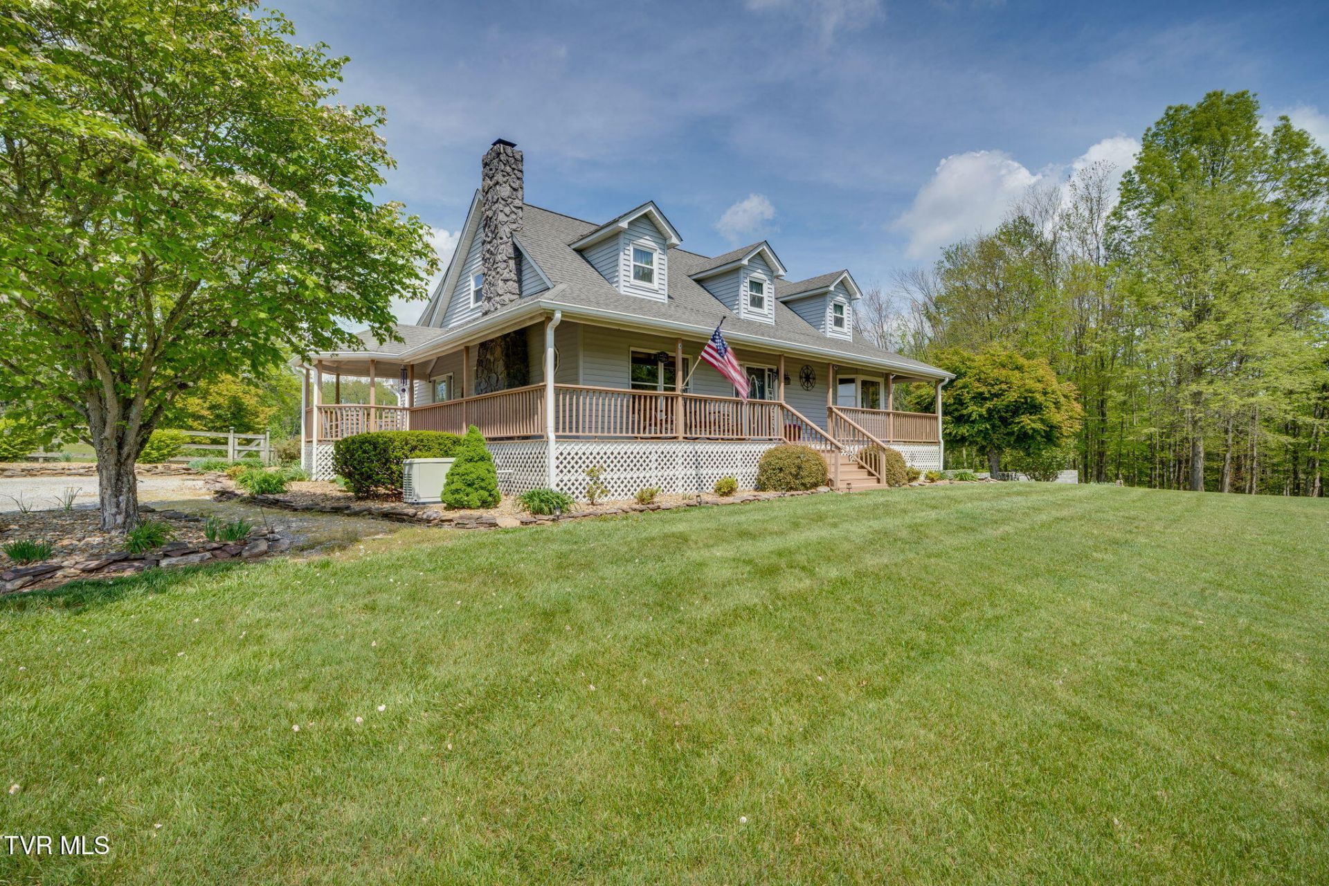 16133 Lee Highway, Bristol, VA 24202 Main Photo