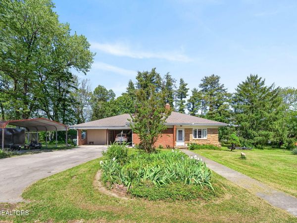 76 Daisy Ave, Crossville, TN 38555