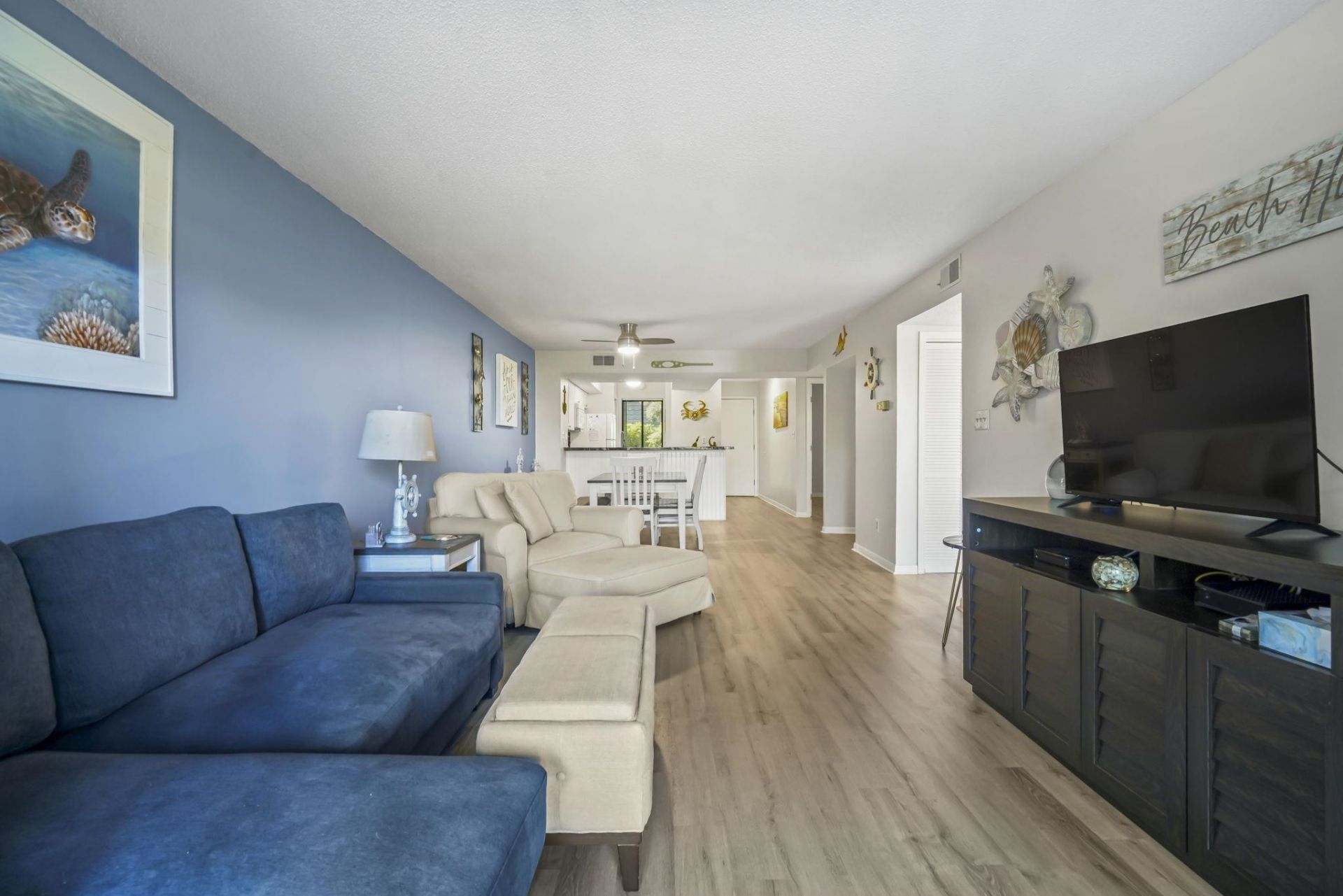 250 Maison Dr.  Photo 21