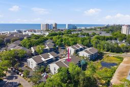 250 Maison Dr.  photo 4