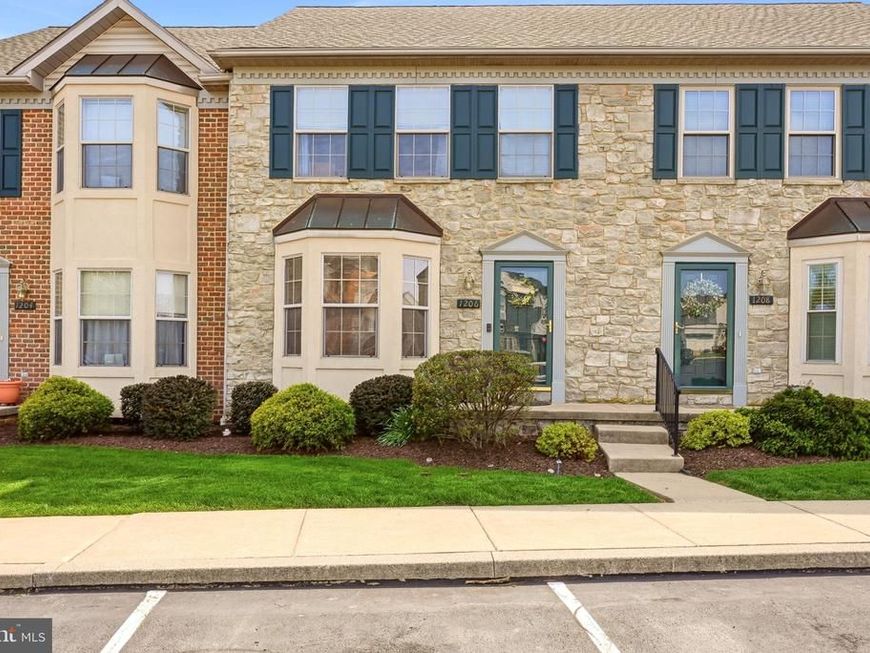 1206 Cobblestone Lane, Lancaster, PA 17601 Main Photo