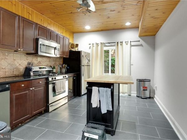 920 S 16TH STREET, PHILADELPHIA, PA 19146