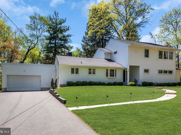 26 HERRONTOWN CIRCLE, PRINCETON, NJ 08540