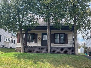 36 Ballantyne Brae , Utica, NY 13501