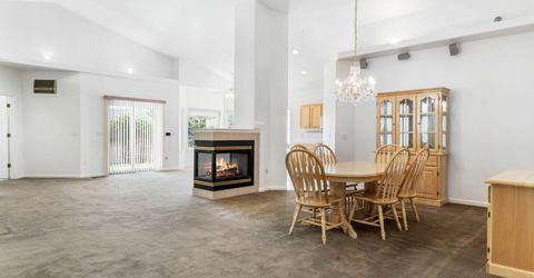 968 Kerinne Circle, Carson City, NV 89701 Photo