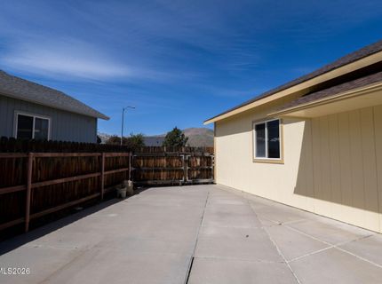 968 Kerinne Circle, Carson City, NV 89701 Photo