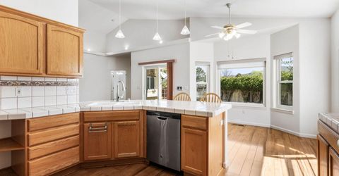968 Kerinne Circle, Carson City, NV 89701 Photo