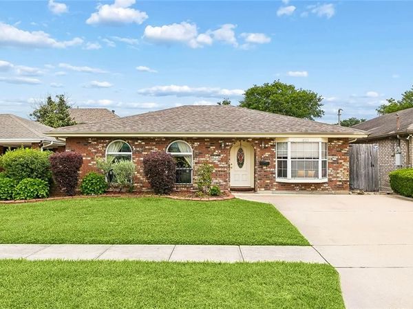 4513 ST MARY Street , Metairie, LA 70006