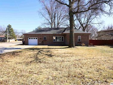 1228 N Delaware Avenue , York, NE 68467
