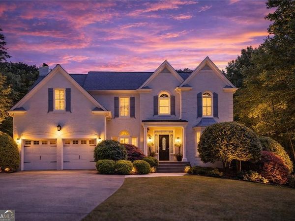 520 Hopewell Downs Drive, Milton, GA 30004