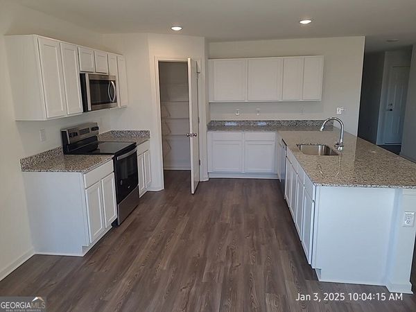 1041 Clifton Court, Dudley, GA 31022