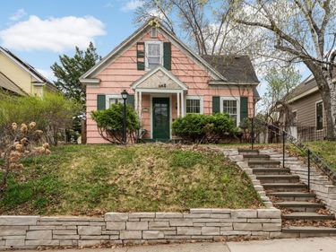 3819 Thomas Avenue S, Minneapolis, MN 55410