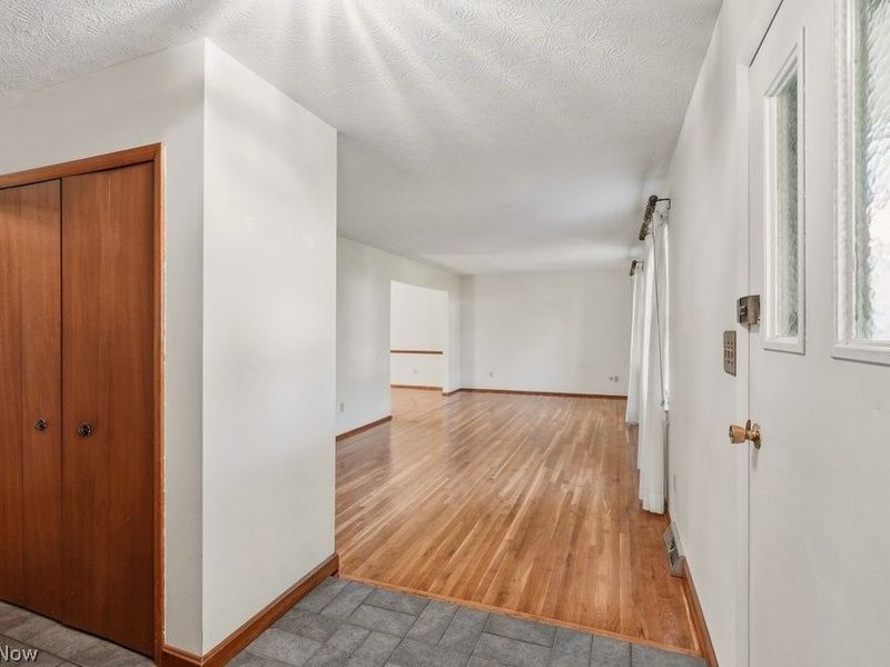 4359 N Norman Drive , Stow, OH 44224 Photo 5