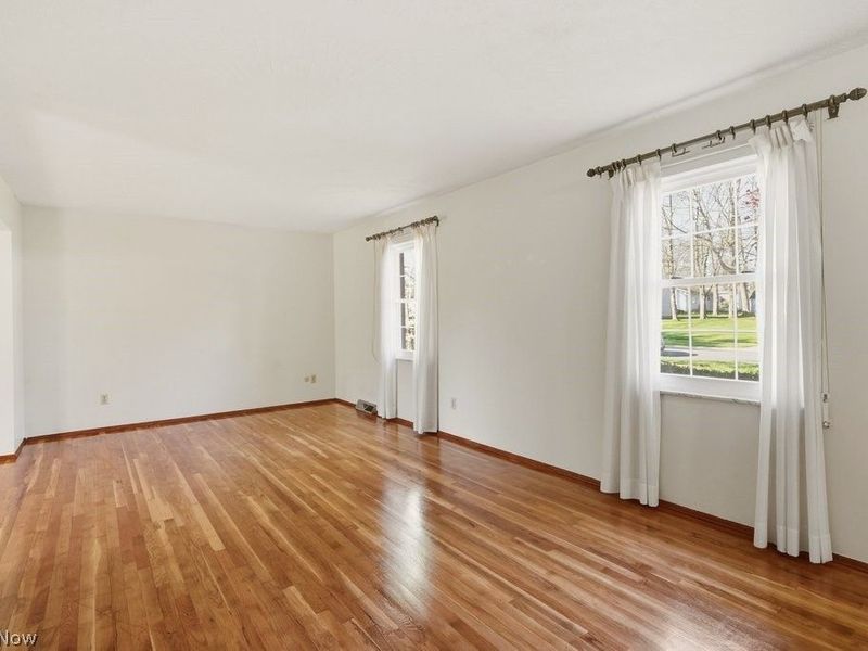 4359 N Norman Drive , Stow, OH 44224 Photo 6