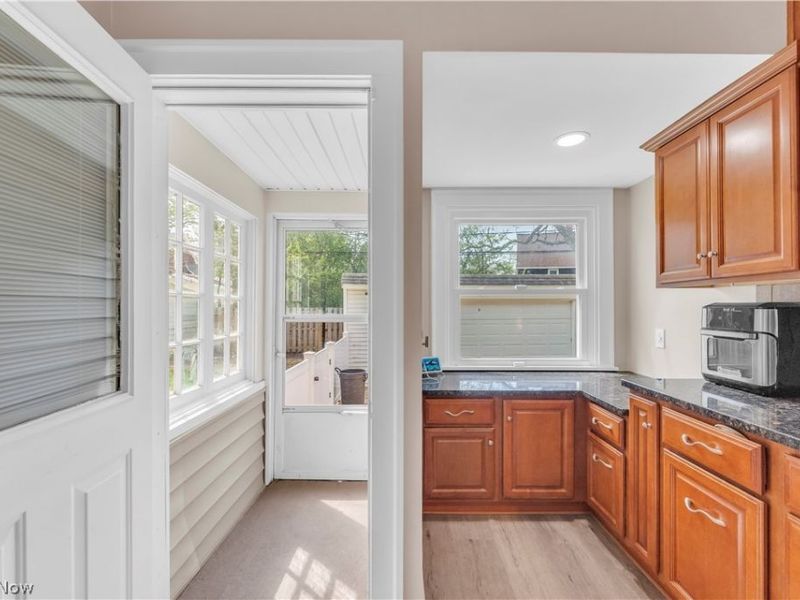 3566 Grosvenor Road , Cleveland Heights, OH 44118 Photo 18