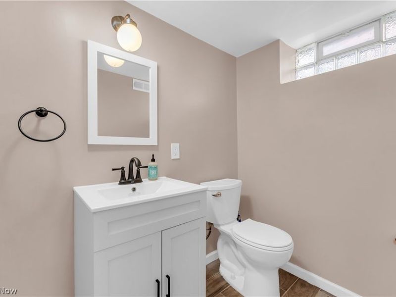 3566 Grosvenor Road , Cleveland Heights, OH 44118 Photo 35