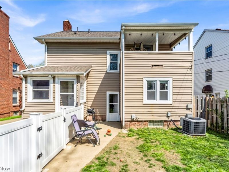 3566 Grosvenor Road , Cleveland Heights, OH 44118 Photo 39