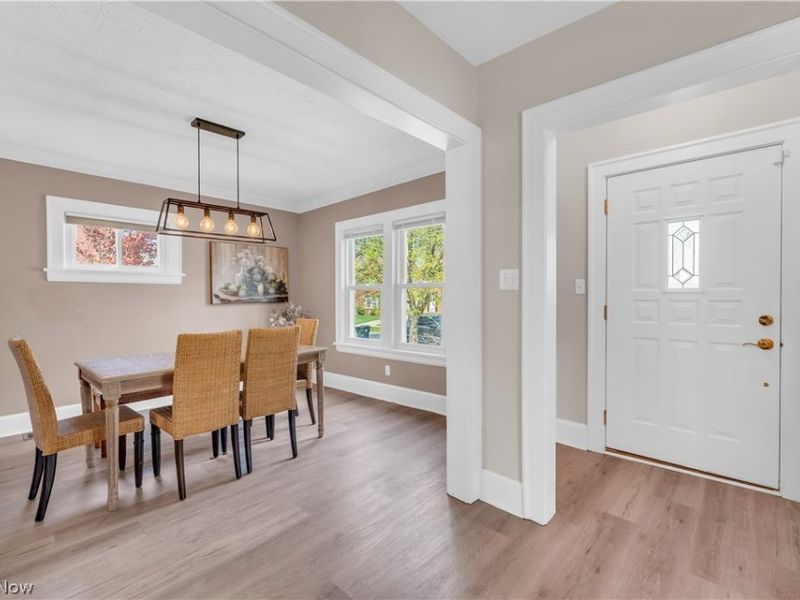 3566 Grosvenor Road , Cleveland Heights, OH 44118 Photo 5