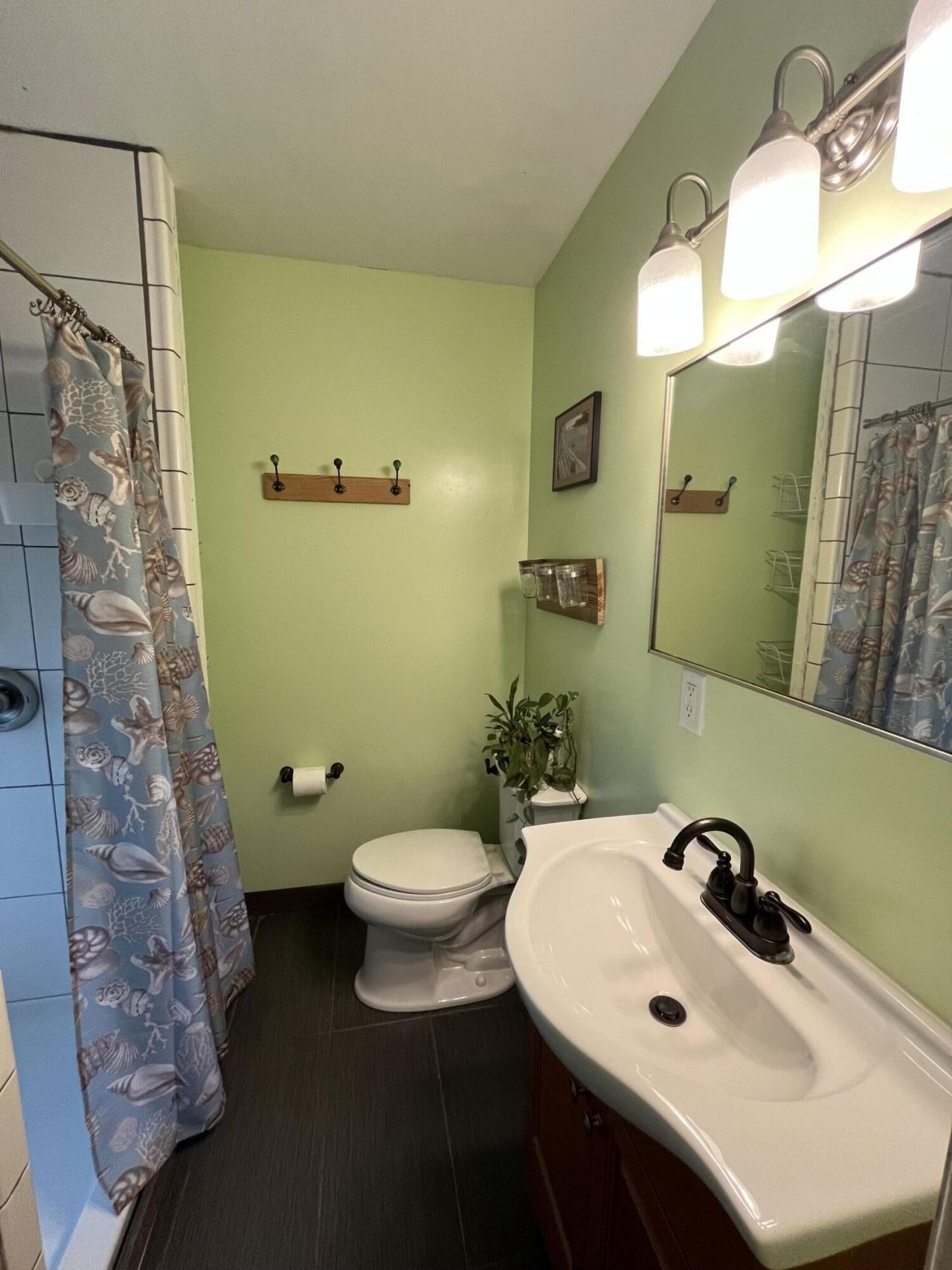 16 Pratt Street Photo 11