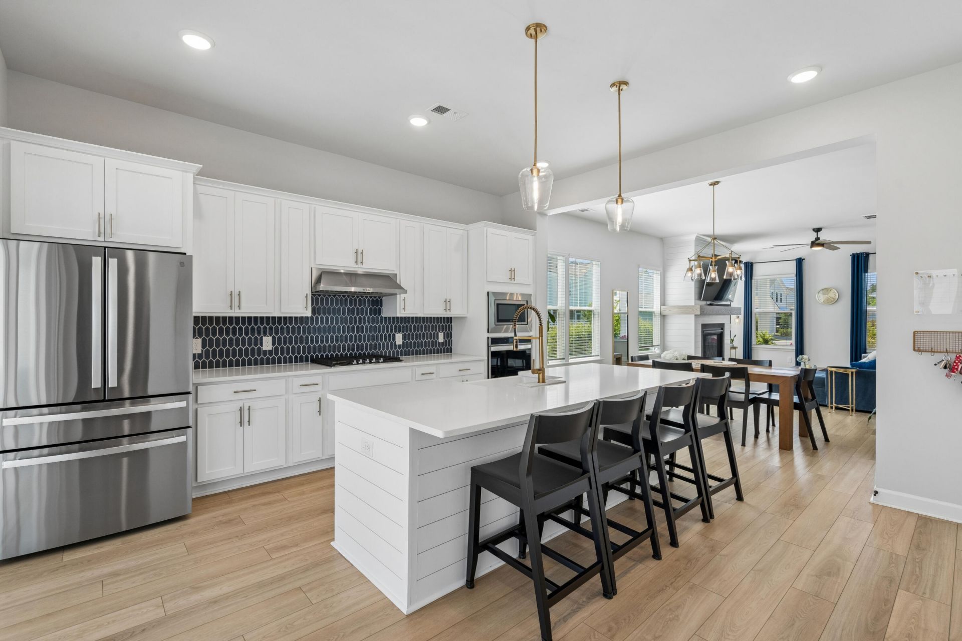 305 Eclipse Street Photo 13